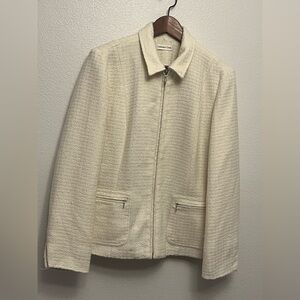 Coldwater Creek Women's Cream Textured Blazer - fully lined, 2 pockets that zip!